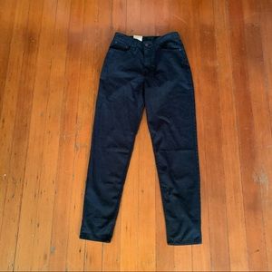 Levi's Original Red Tab Women's High-Waisted Mom Jeans 28 X 32 Black MSRP $69.50